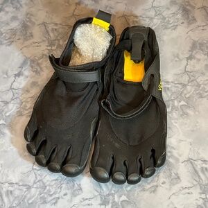 Vibram fivefingers KSO shoes